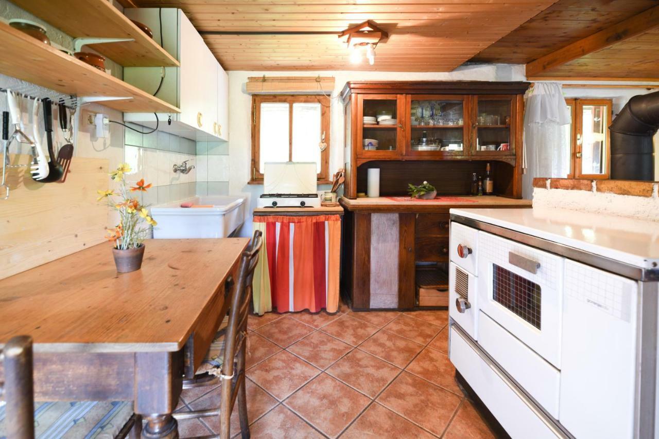 Villa Fairy Tale House à Trenta Extérieur photo